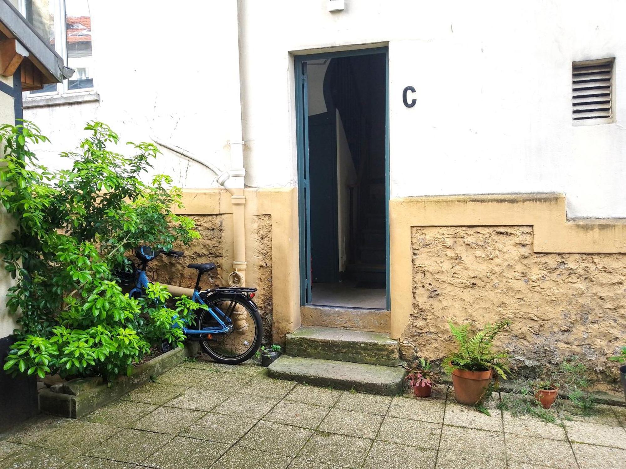 Studio In Montmartre Paris Exterior photo
